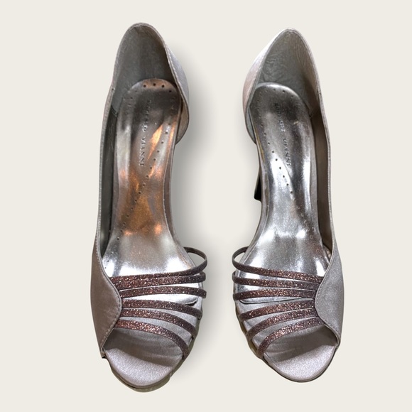 Roberto Vianni for Neiman Marcus (Size 8) Metallic Sheen Glitter Open-Toe Heels - Picture 4 of 12